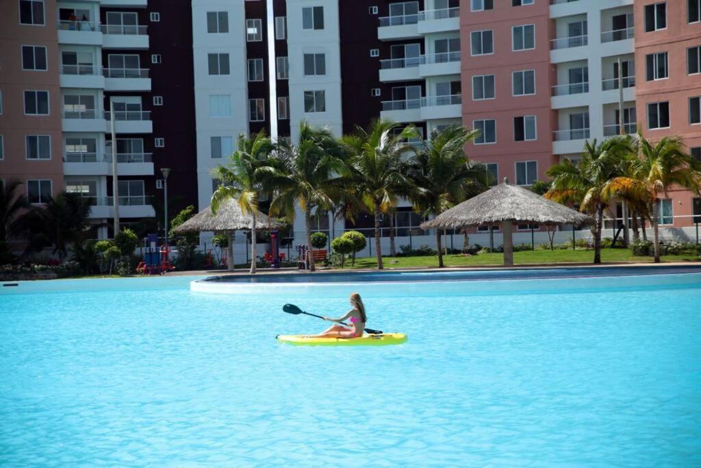 Departamento Con Laguna Artificial Cancún Esterno foto